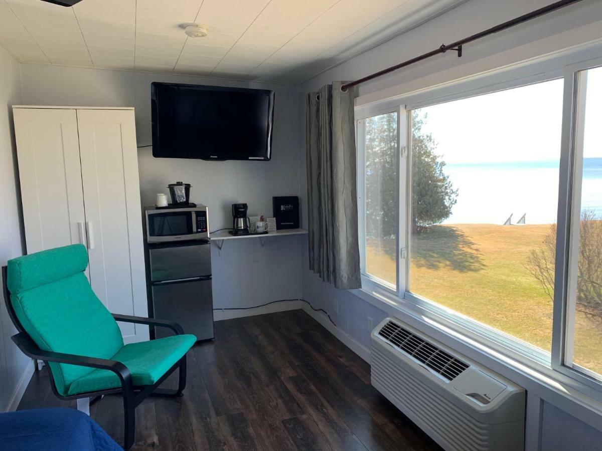 Beachfront Inn Baileys Harbor Exteriör bild